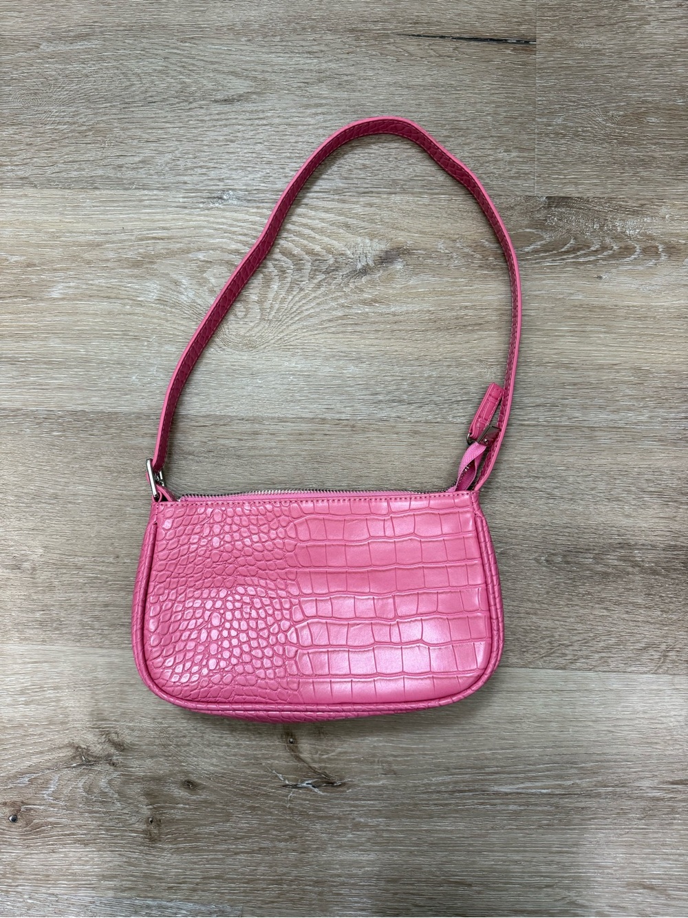 Pink Croc-Embossed Shoulder Bag - Stylish Everyday Carry